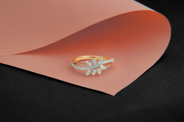 Elegant Floral Diamond Ring in Yellow Gold