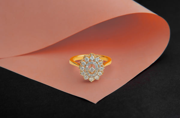 Floral Cluster Diamond Ring in Elegant Yellow Gold